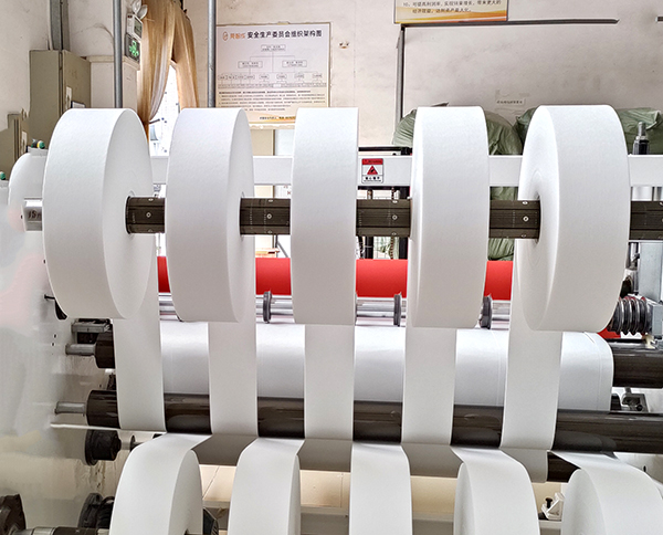 汽車空調(diào)濾芯過濾布/封邊條/熱合棉分切機