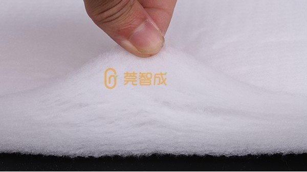 做床墊的海綿和無膠棉哪個更好？