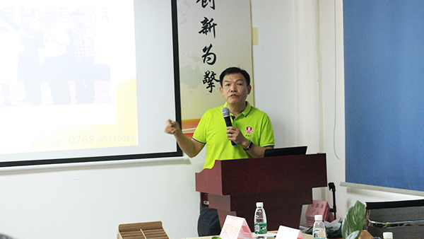 滌綸針刺無(wú)紡布廠